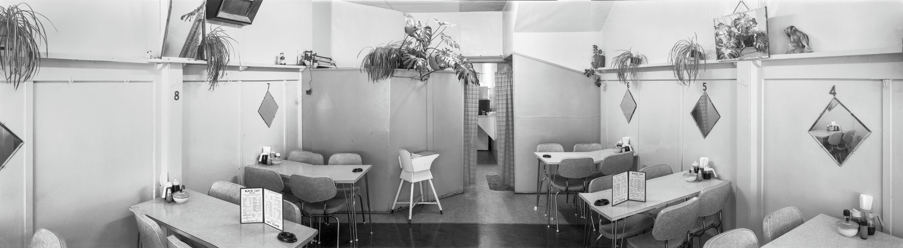 BLACK CAT RESTAURANT